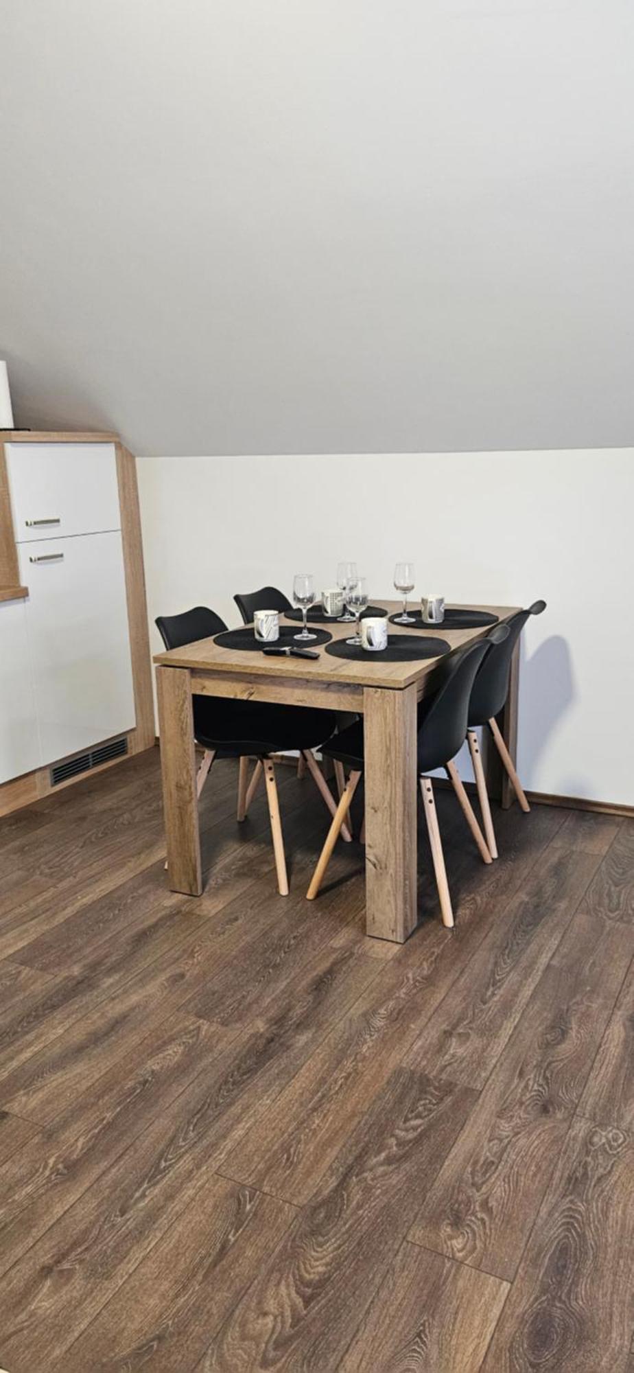 Apartman M&M 더가리사 외부 사진